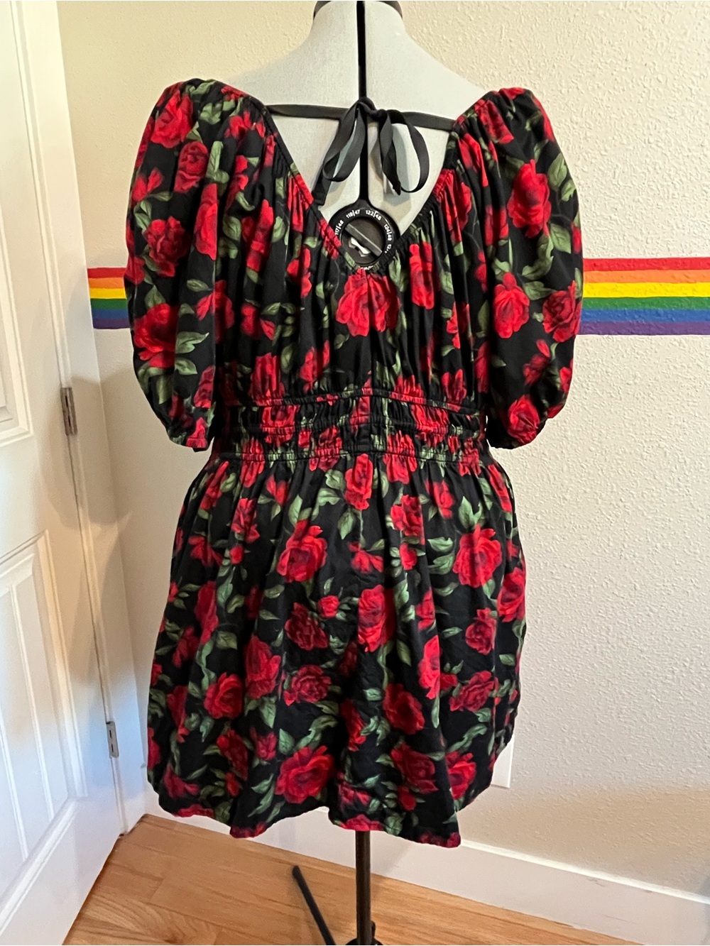 Old Navy Mini Dress with Red Rose Print - Picture 4 of 6